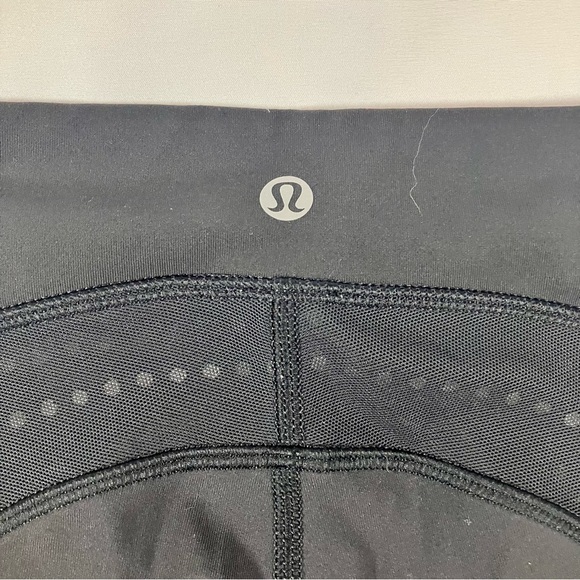 Lululemon Stop At Nothing Crop Black Mini Blooming Pixie Aquamarine Leggings sz - Picture 7 of 9